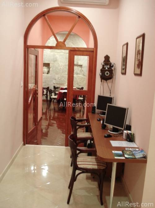 Kastel Hotel 23